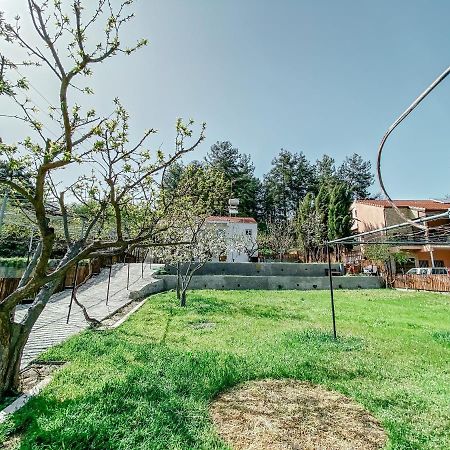 Milea Mansion Villa ลิมาซอล ภายนอก รูปภาพ