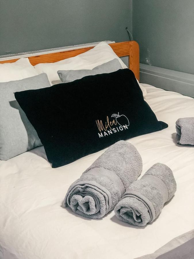 Milea Mansion Villa ลิมาซอล ภายนอก รูปภาพ